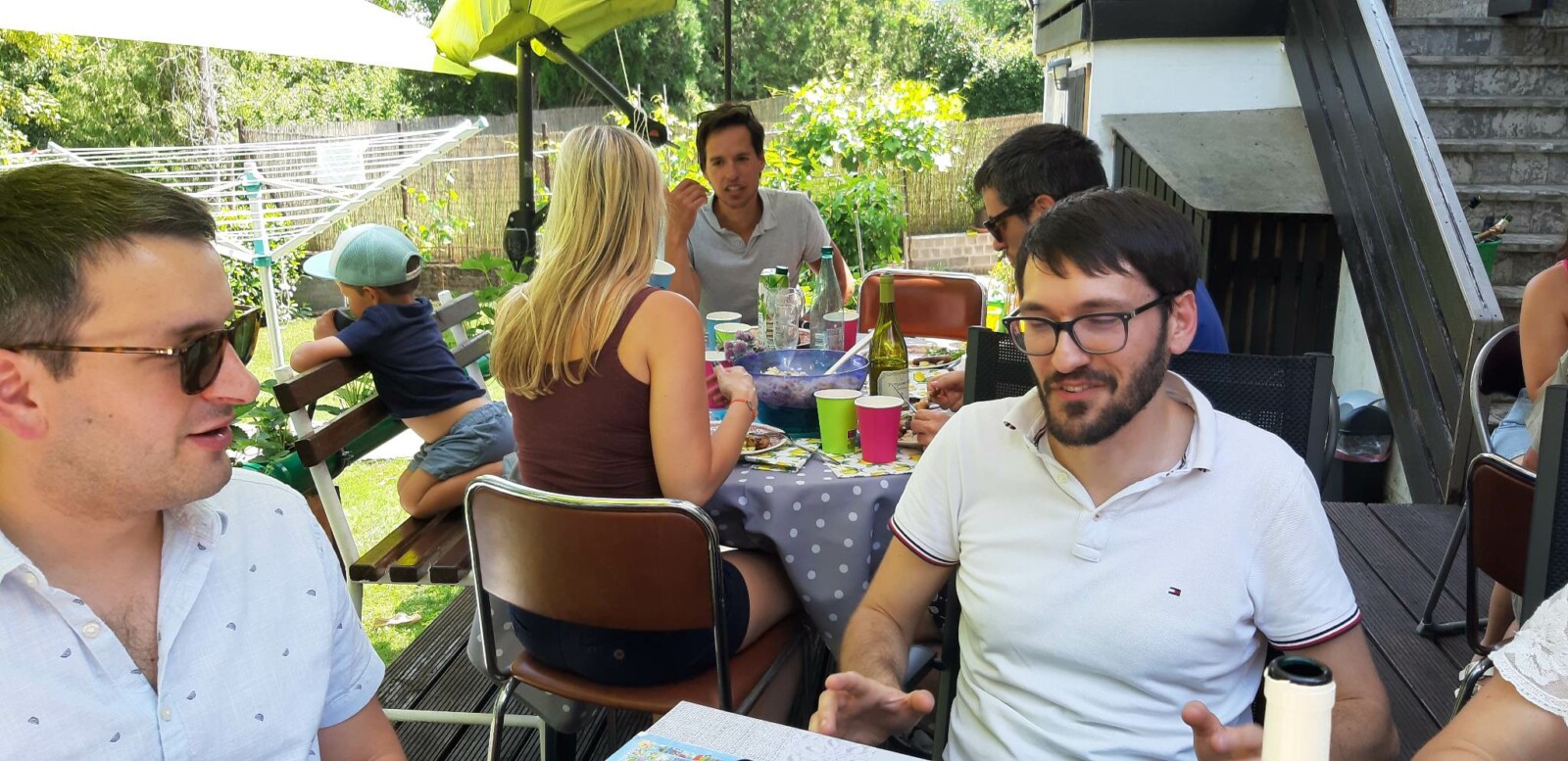 Ensemble Quartiers Neudorf Grund Un Barbecue Pour Cl Turer L Ann E